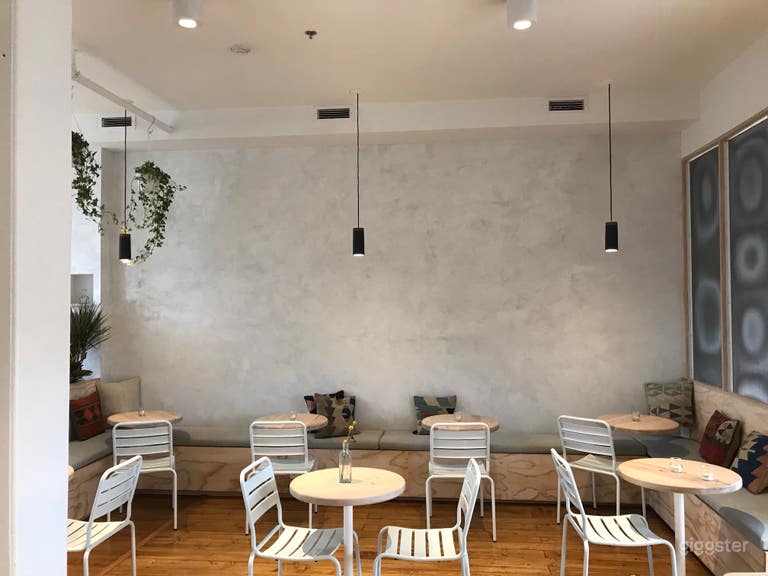  Vancouver's Top Vegan Middle Eastern Eatery 