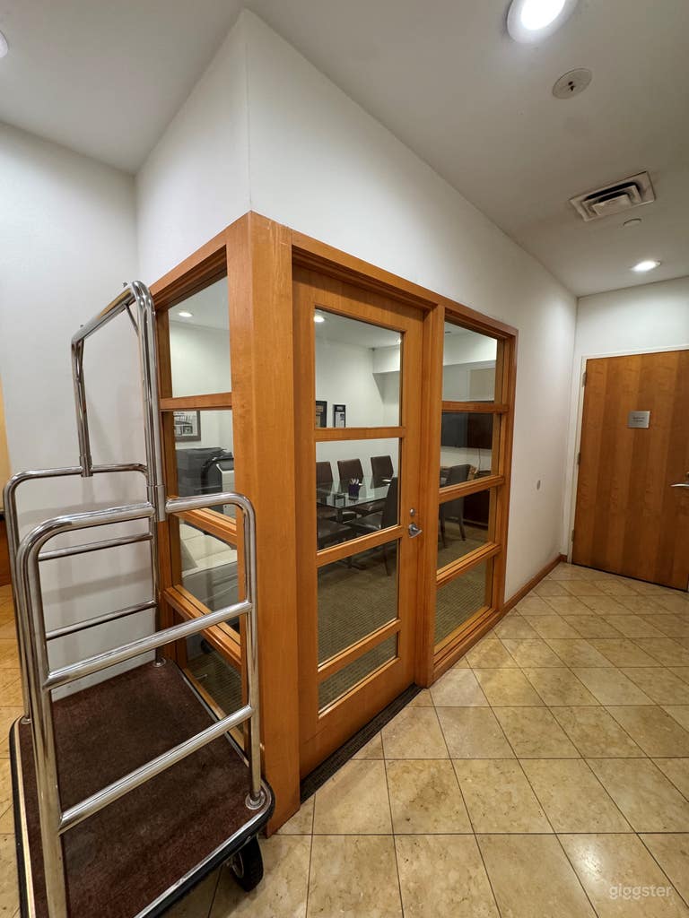  PRIME MIDTOWN MANHATTAN CONFERENCE ROOM 