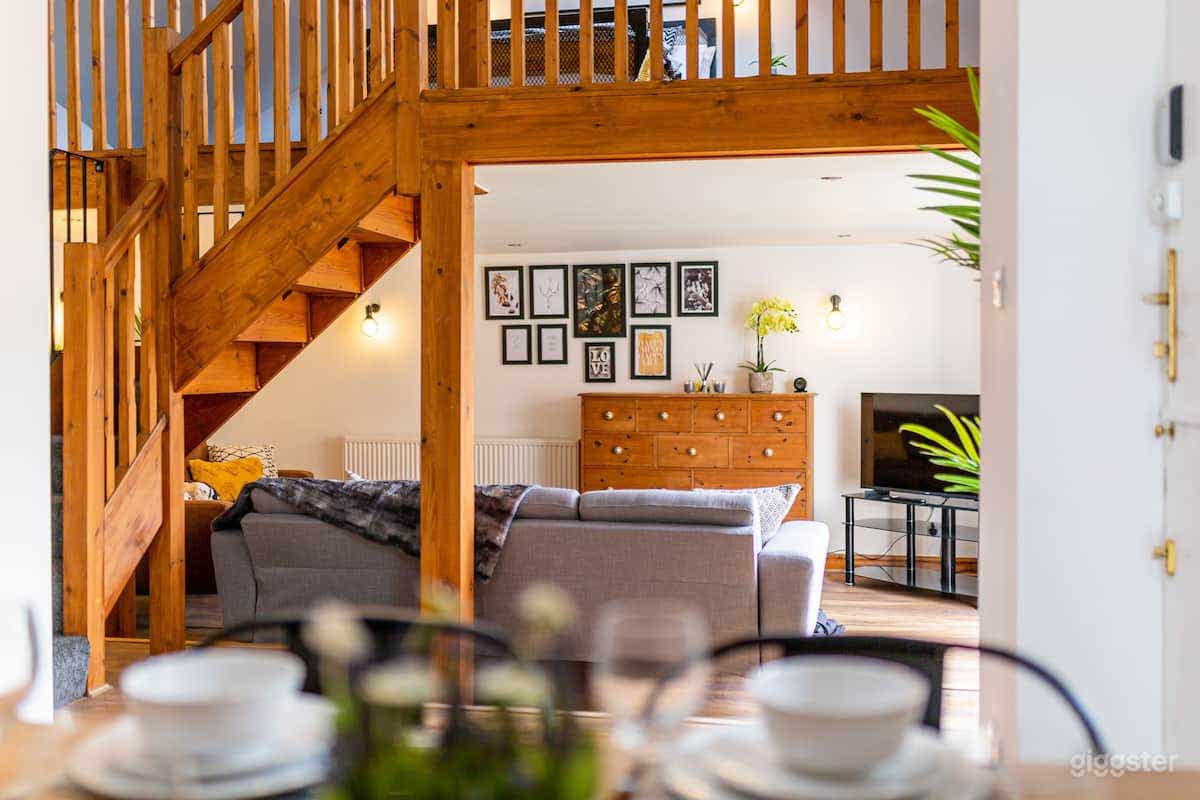 STUNNING OSWESTRY BARN Photo 4