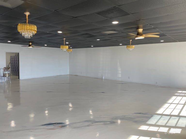  Luxurious Venue at best Rate 