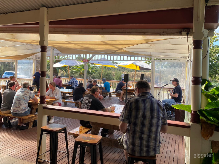 The Outside Area Photo 2