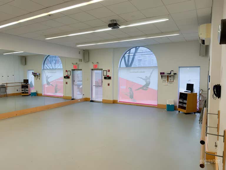  Dance Studio 1 - 641 Sqft. 