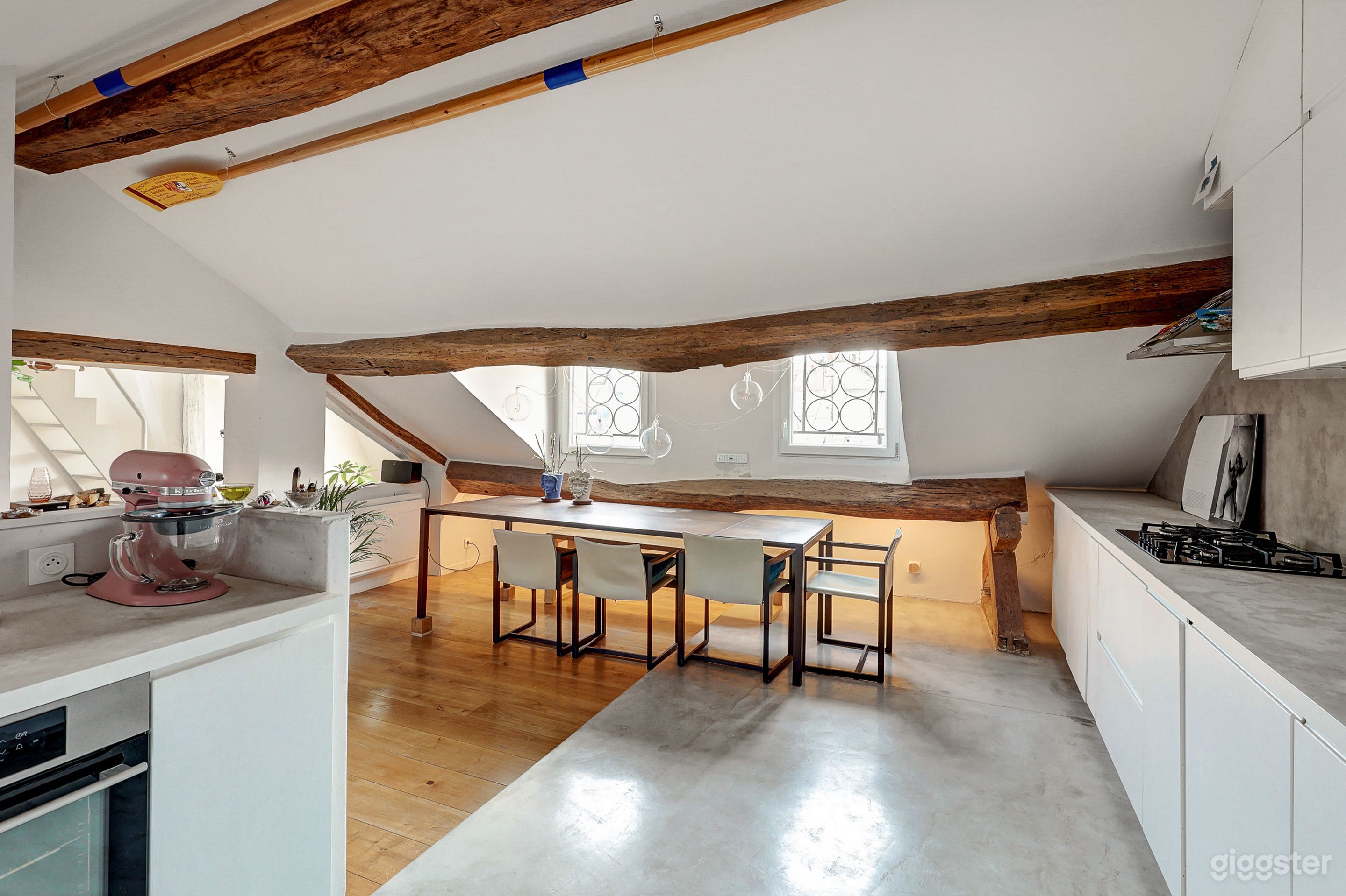 Design duplex/music studio in central Paris Photo 4