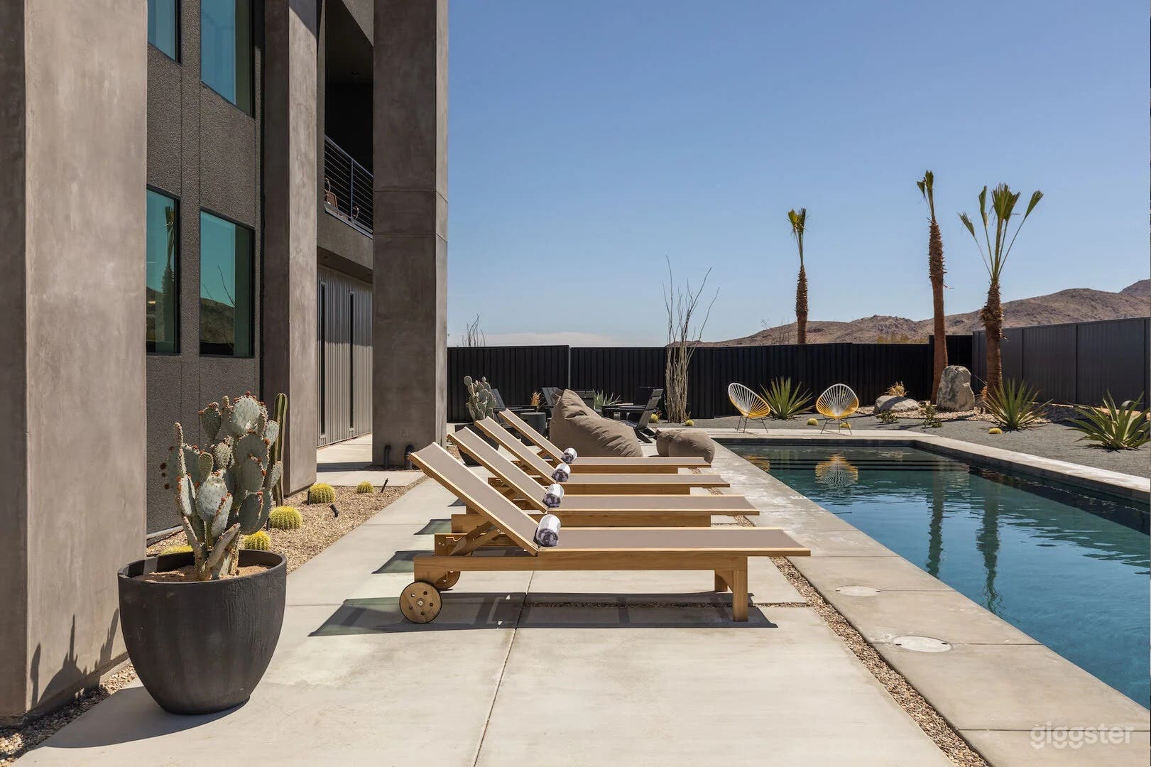 Sundance Oversized Resort-Style Pool Photo 4