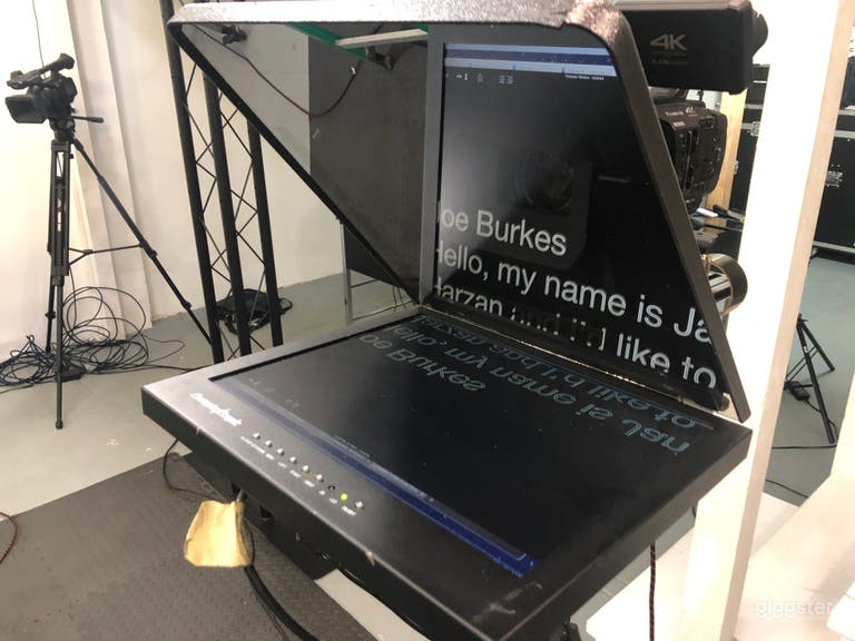  TELEPROMPTER 