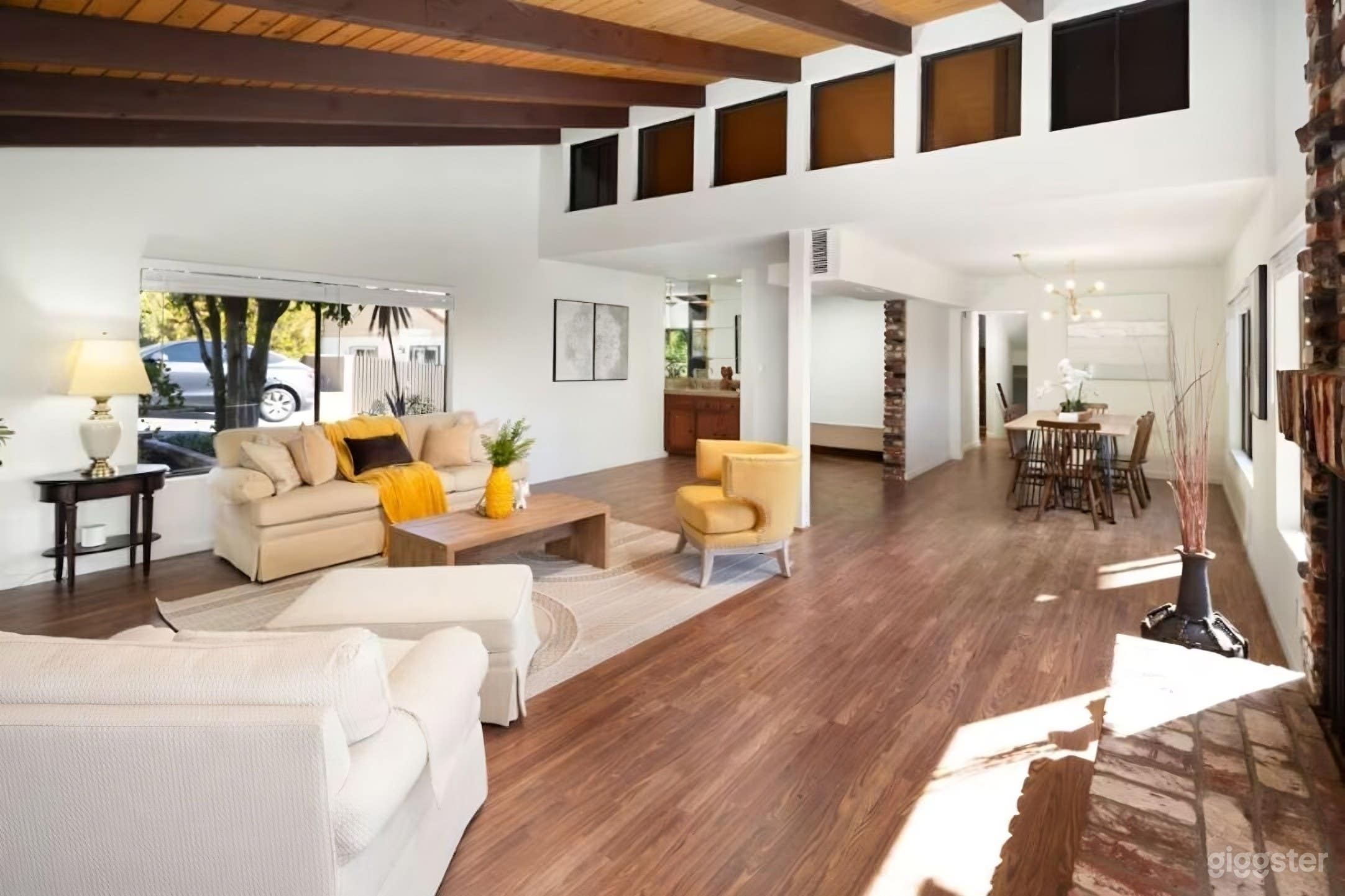 Elegant City View Home with Hot Tub & Spacious Interiors Photo 1