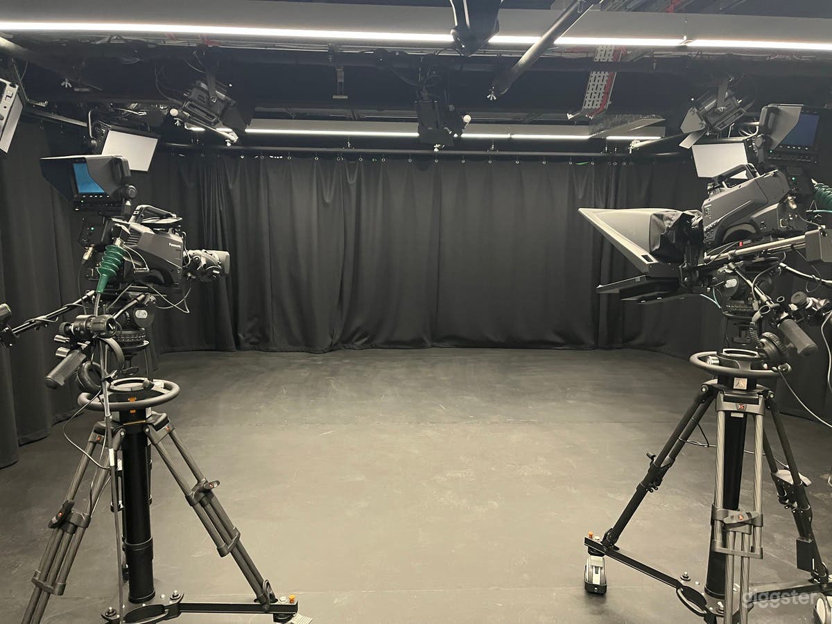 TV Studio - Soho Photo 3