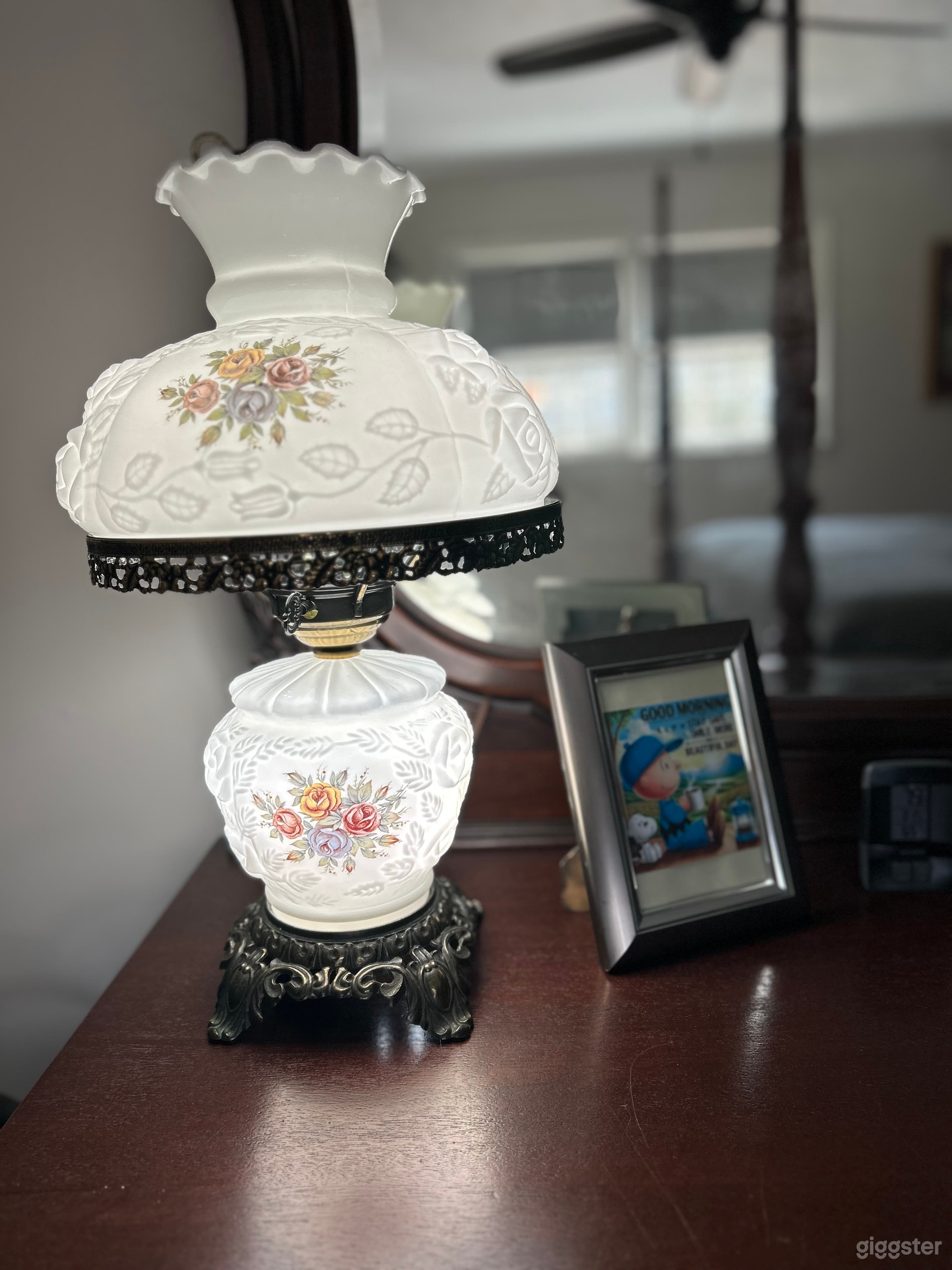 Rustic Charm, Where Antique meets Traditional Photo 2