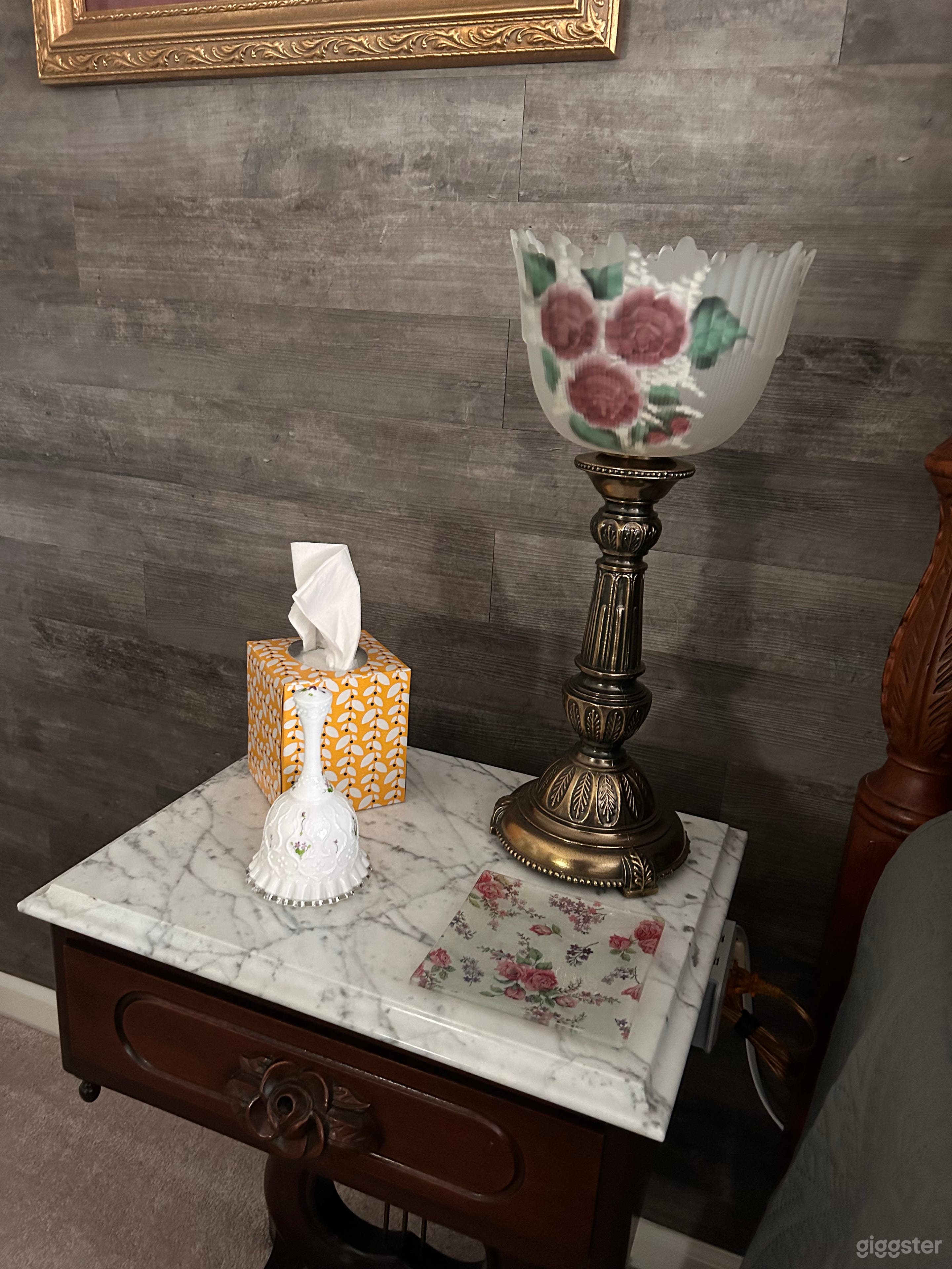 Rustic Charm, Where Antique meets Traditional Photo 4