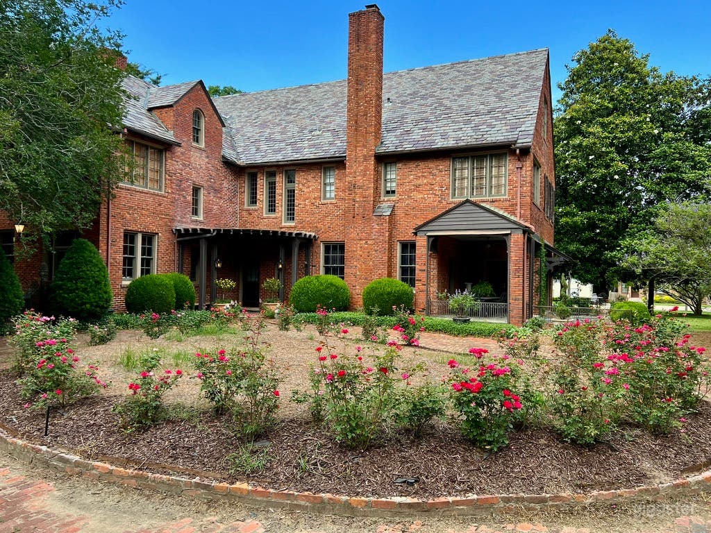 Timeless Tudor Home with Lavish Charm &amp; Cinematic Photo 4
