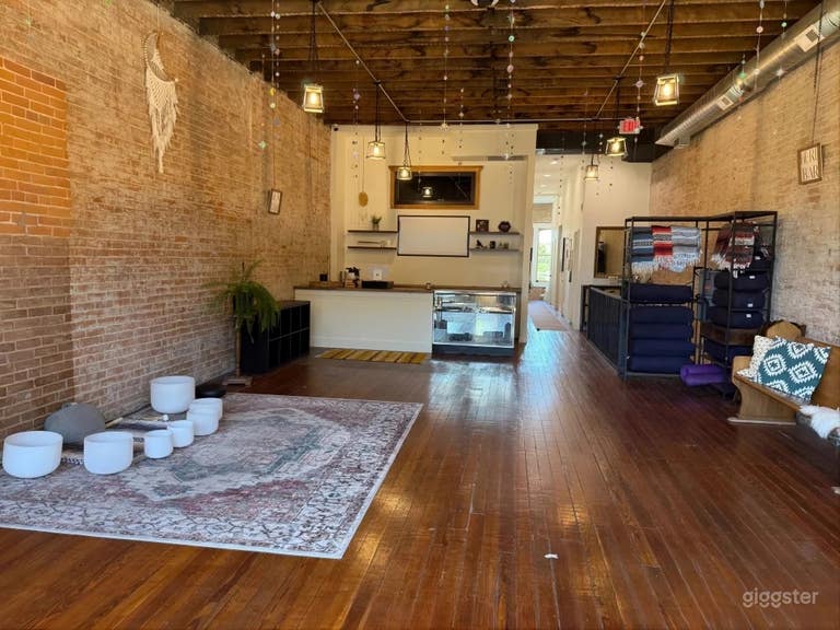  Lo Spazio Eventi Brick & Arch Studio 