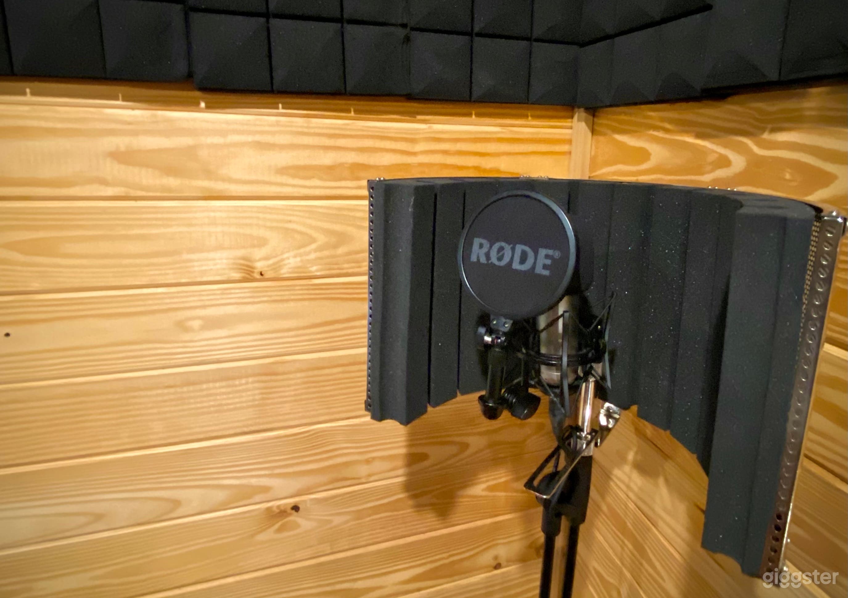 Creative's Dream Music Studio Photo 3