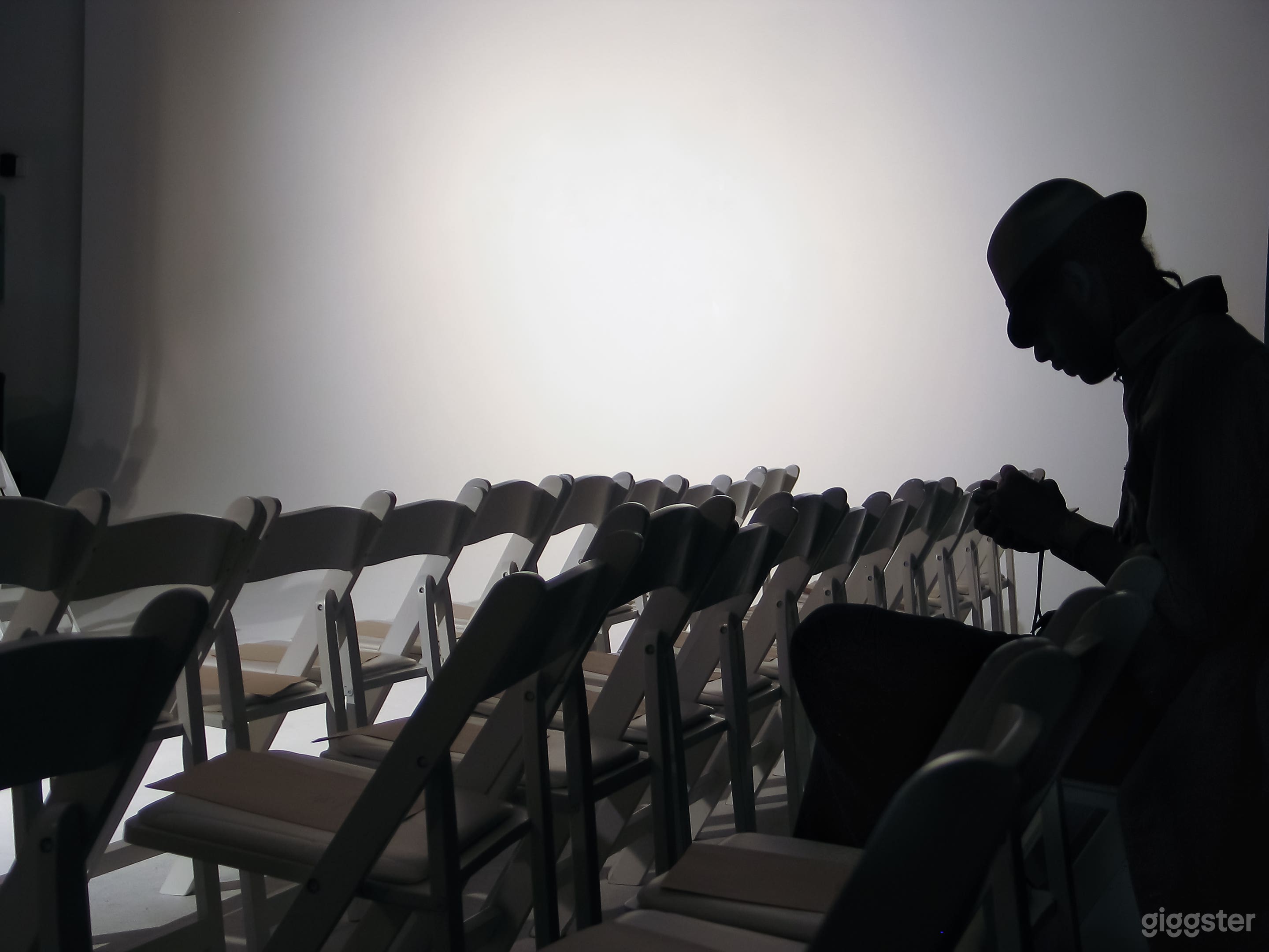 Full Service Vibrant Event Venue Photo 4