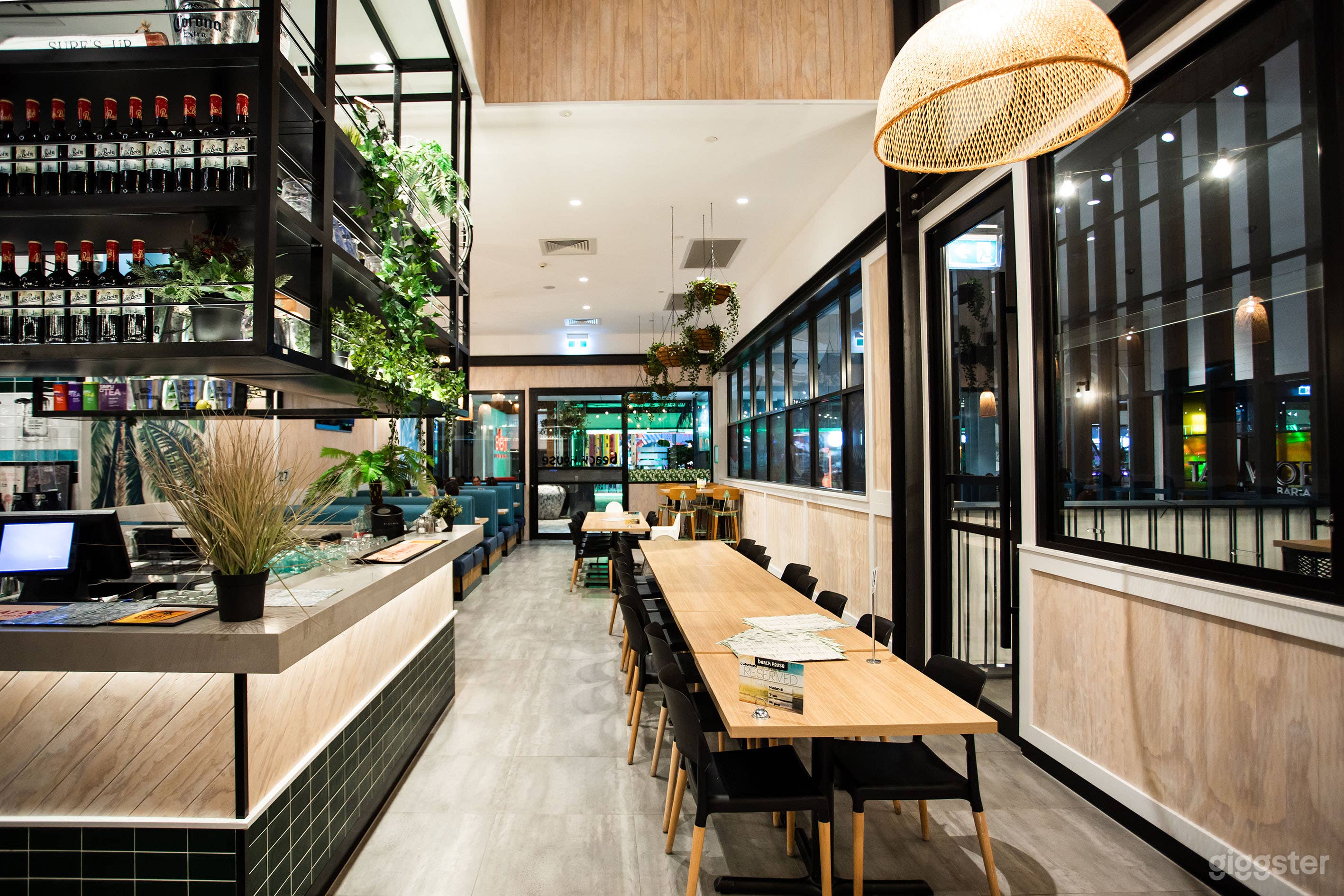 Beach House Coomera Photo 2