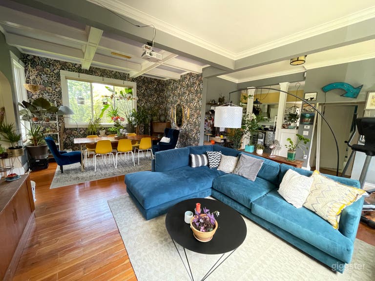  Historic Victorian w/ Beautiful Bohemian Interiors 