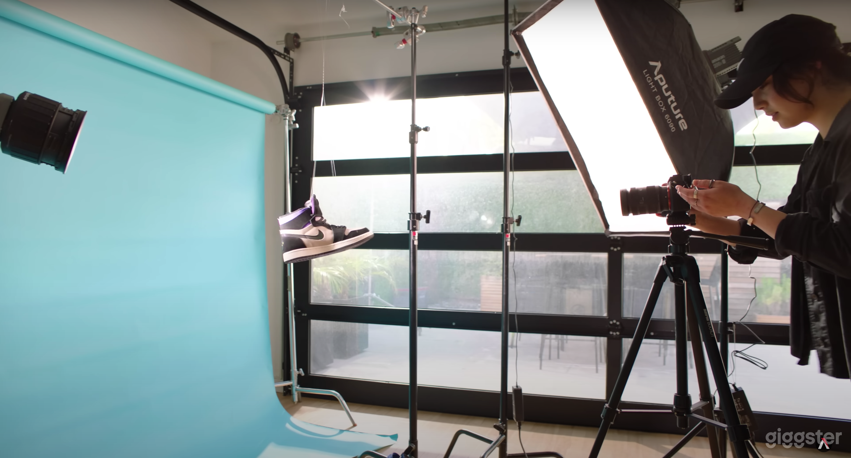 Blue House w/ the Green Door - Pool/HotTub/85"TV Photo 3