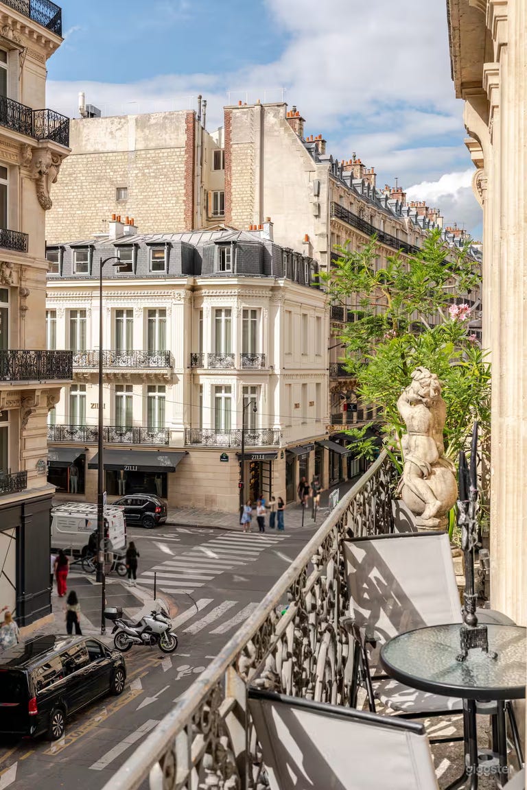  Appartamento di Lusso in Stile Haussmann a Parigi per Eventi e Produzioni 