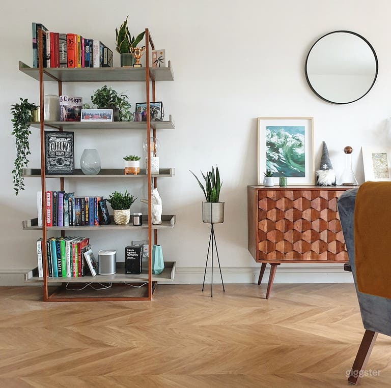  Open plan living space 