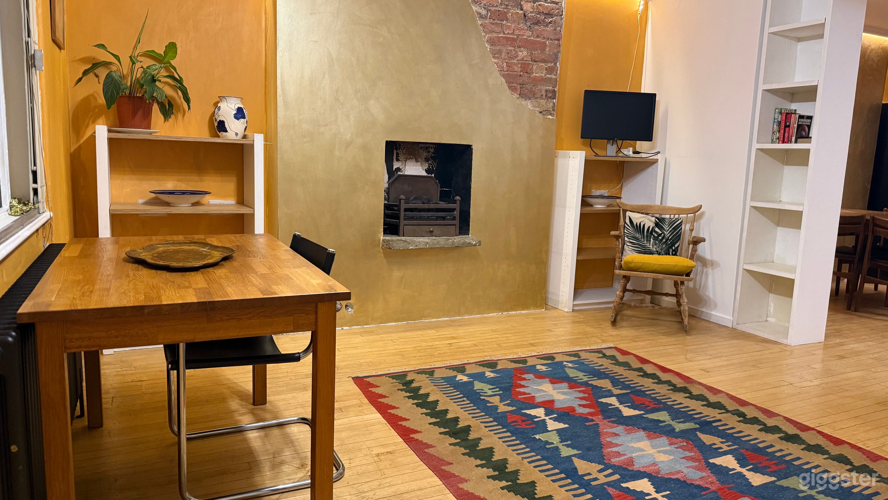 Colourful Camden flat Photo 3