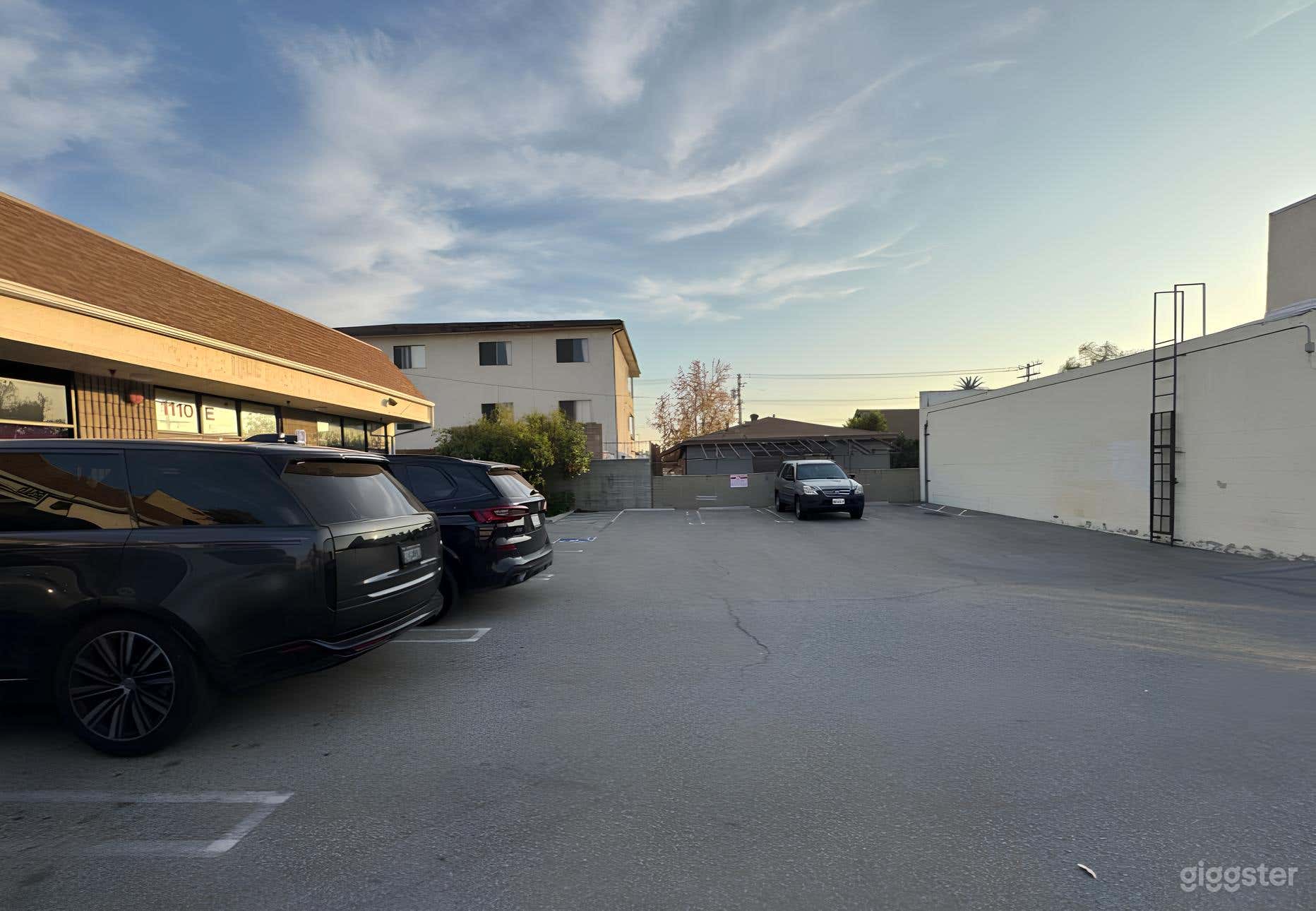 Open Office Parking Space for Productions Photo 1