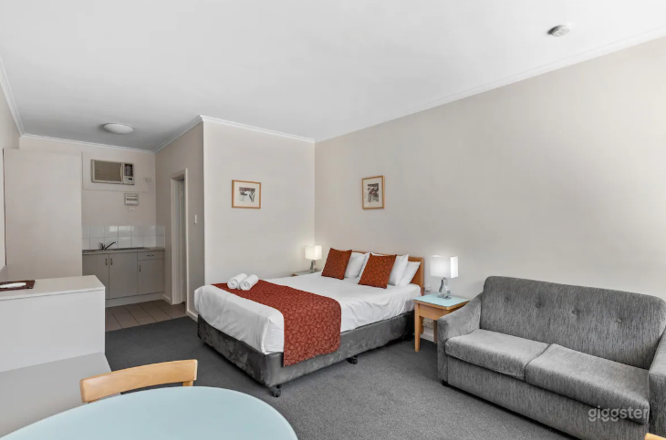 Taft Studio Apartment Photo 1