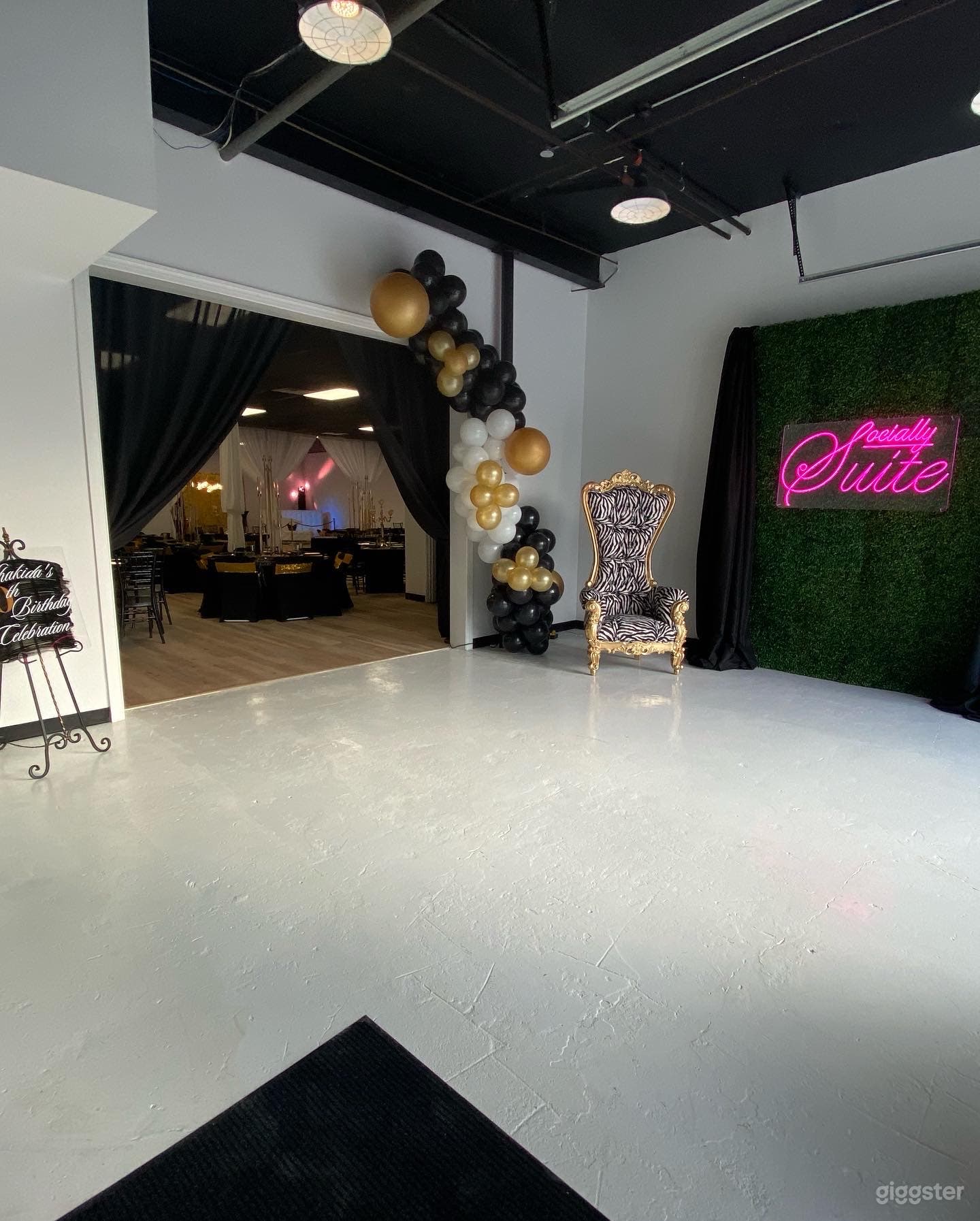 Beautiful, Chick Event Rental/Multi-use Studio Photo 2