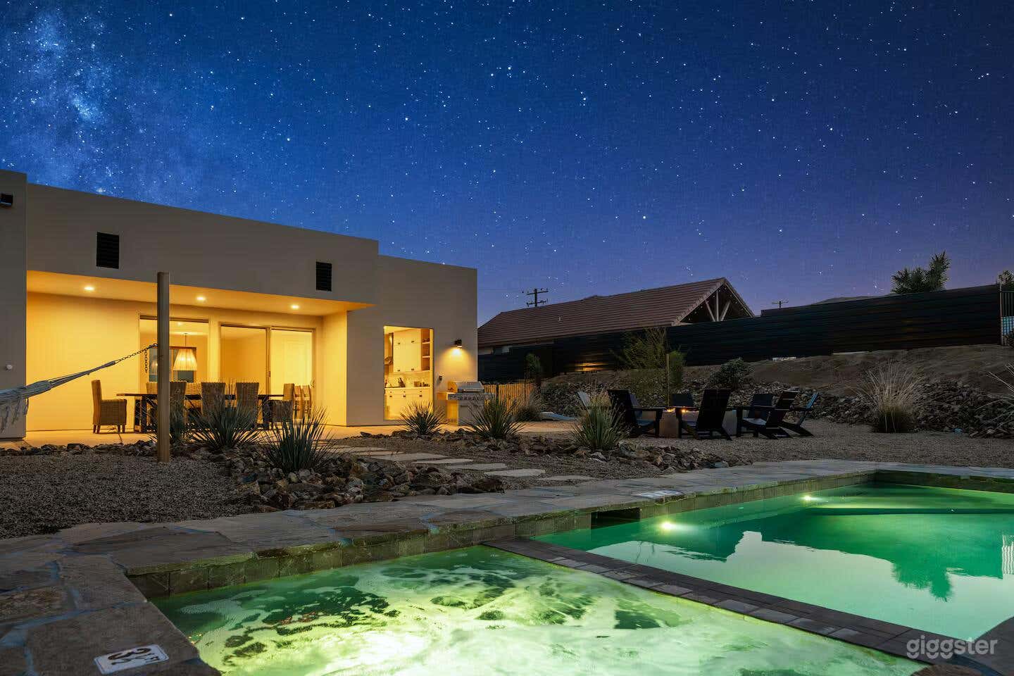 Stardust Luxe Photo 3