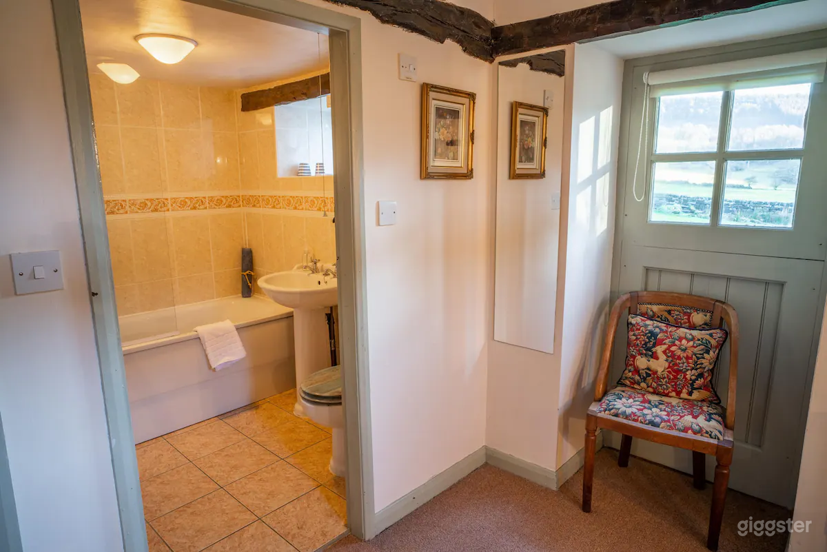 Foxglove Cottage Photo 4