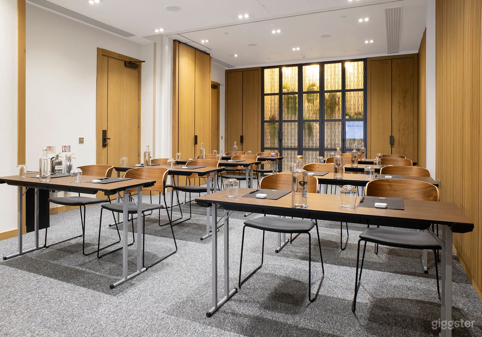 H10 London WaterlooMarble Arch Meeting Room Photo 2