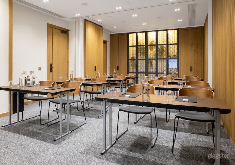  H10 London WaterlooMarble Arch Meeting Room 