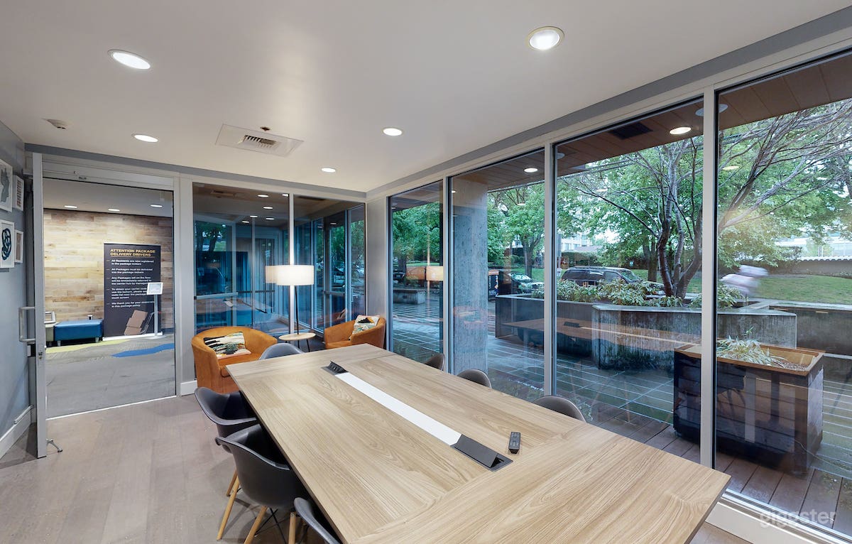 Trendy Conference Room in University District Photo 4