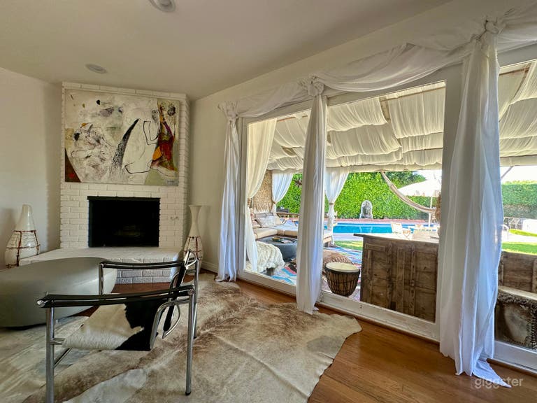  COTTAGE TULUBIZA in NOHO 