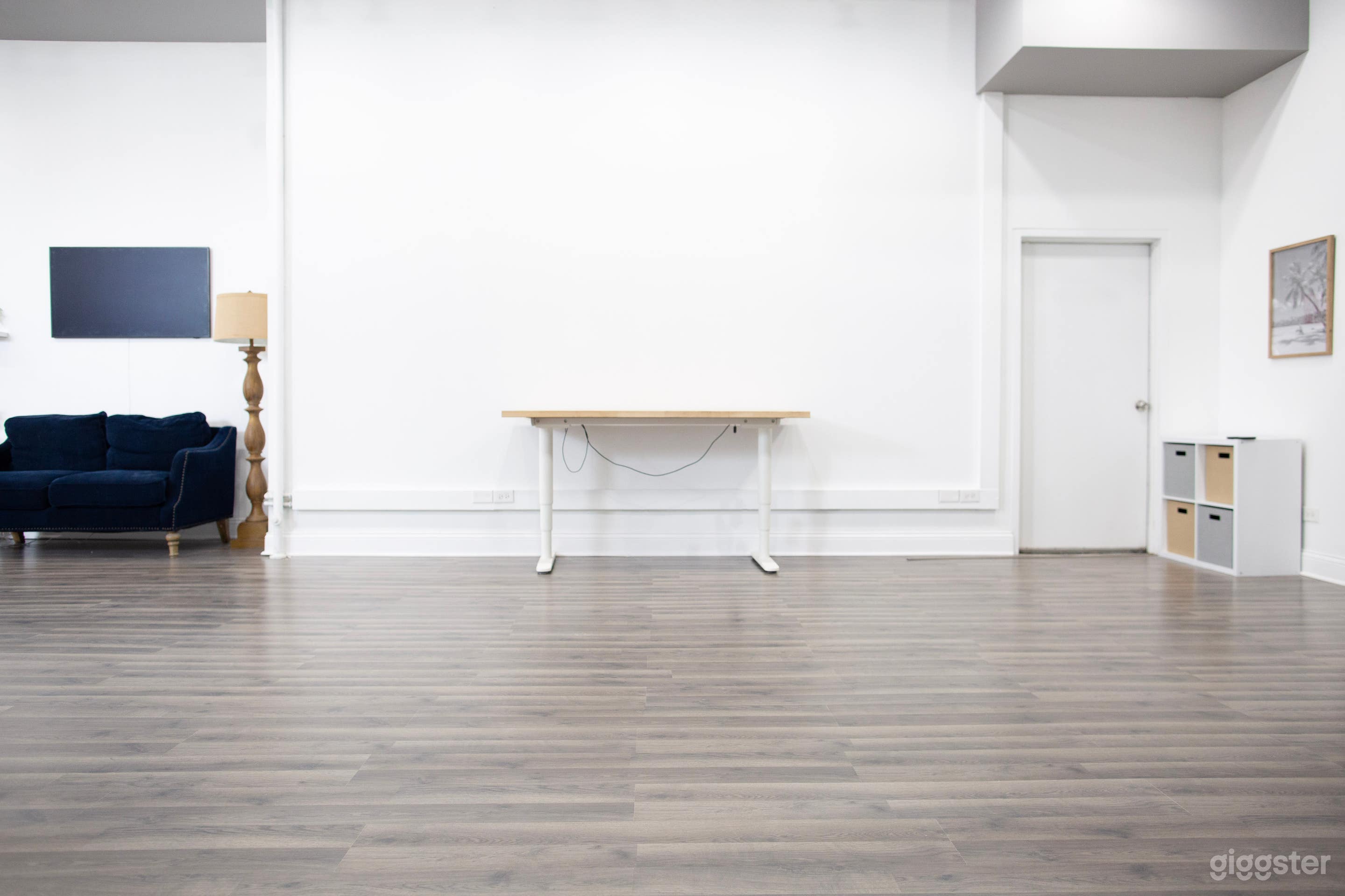 Adjustable height table.