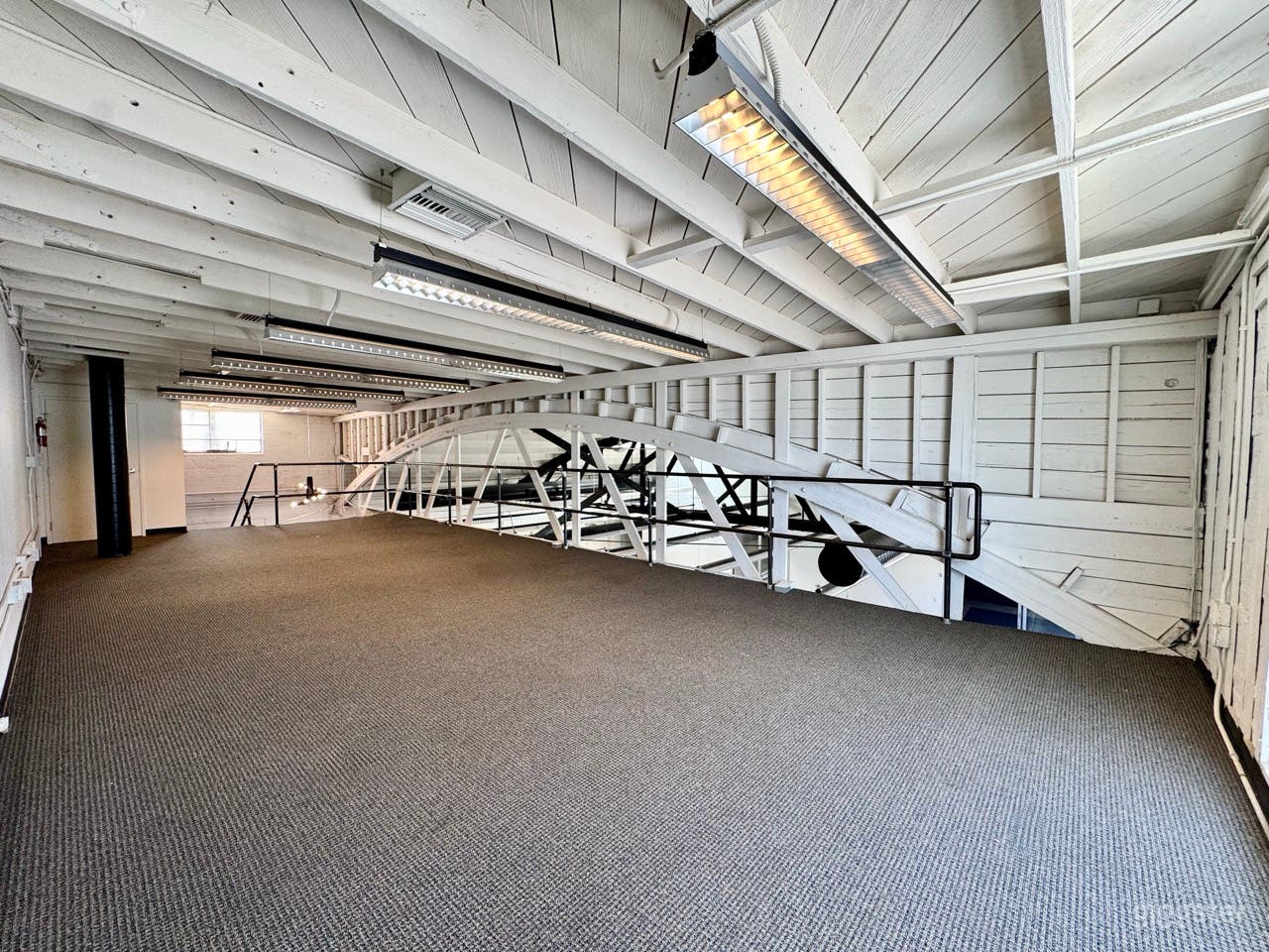 Private Event Room, industrial style Photo 4