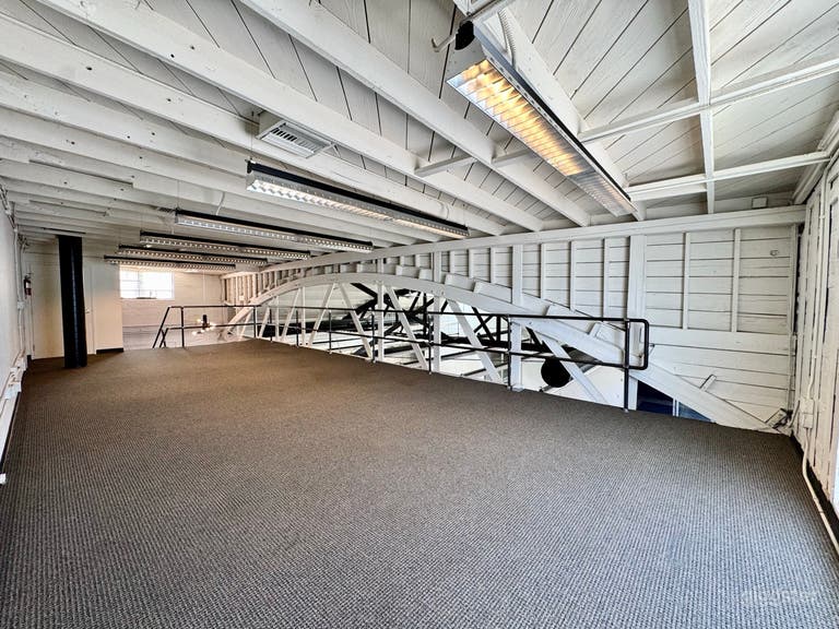  Private Event Room, industrial style 