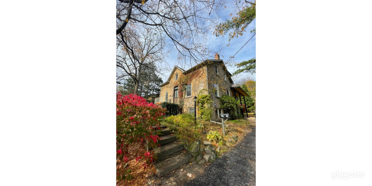 Front of house/porch 