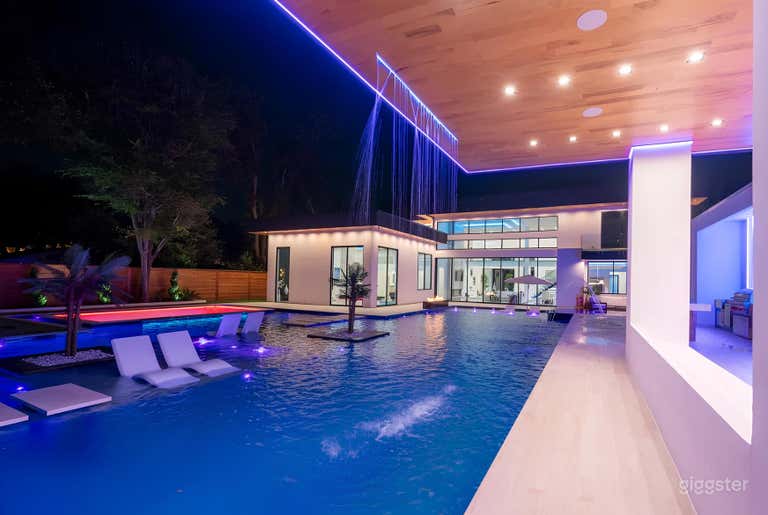  Opulent Pool Oasis with LED Lighting 