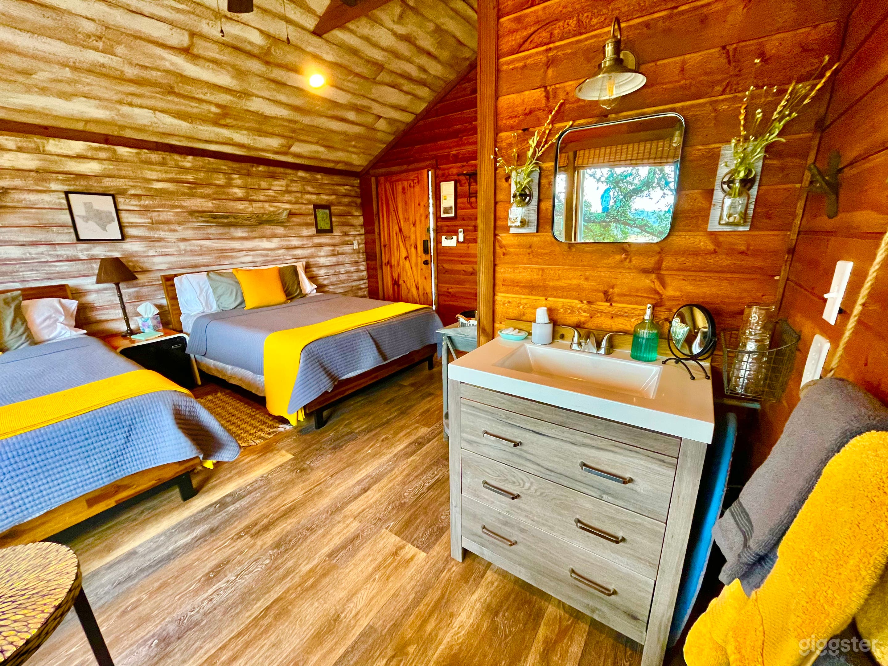 Interior: The MACK at the Treehouse