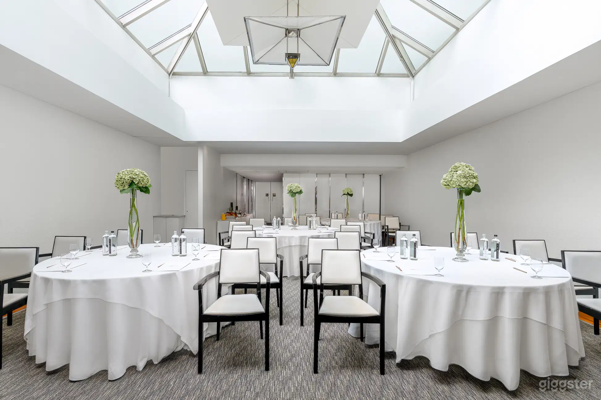 White Room Photo 2