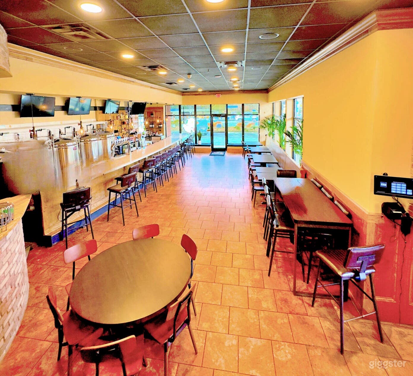 Modern Pizza Brewpub in Atlanta Photo 1