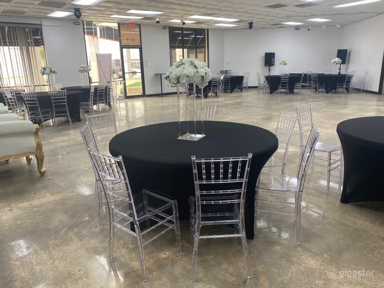  Garden Glam-Themed Space w/ Setup Included 