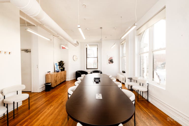  ENTIÈRE Penthouse Bureau pour Réunions Tournages Événements 