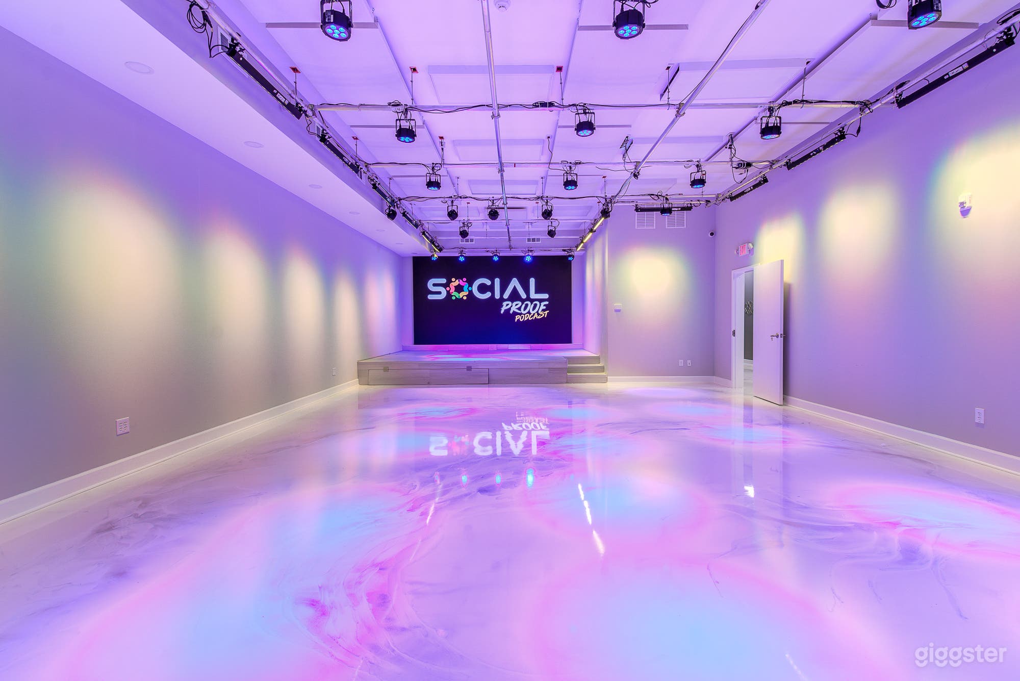 Our venue includes state of the art LED Screen for your visual and audio needs. 