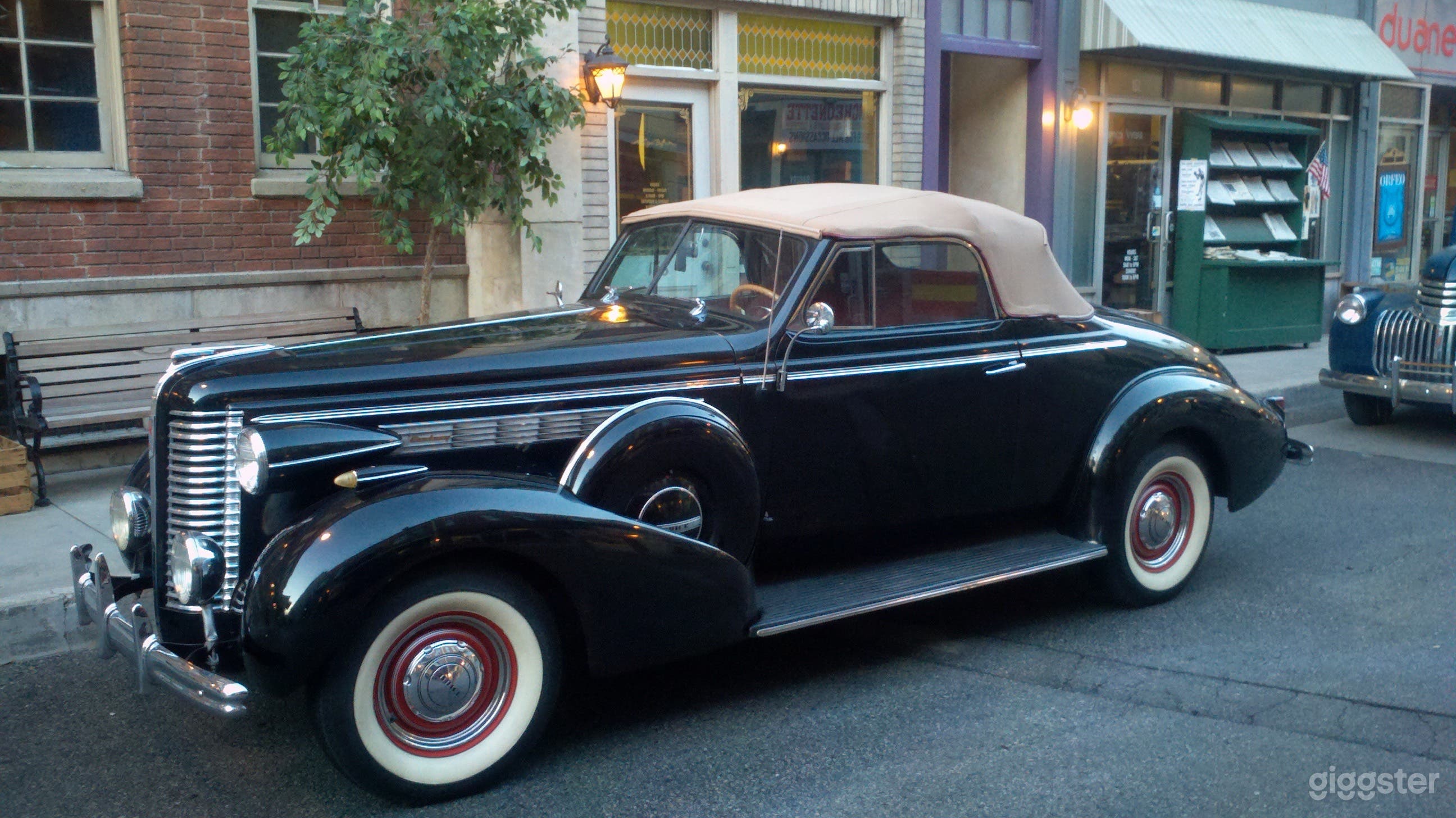 1938 Buick Century Convertible in Black Photo 3