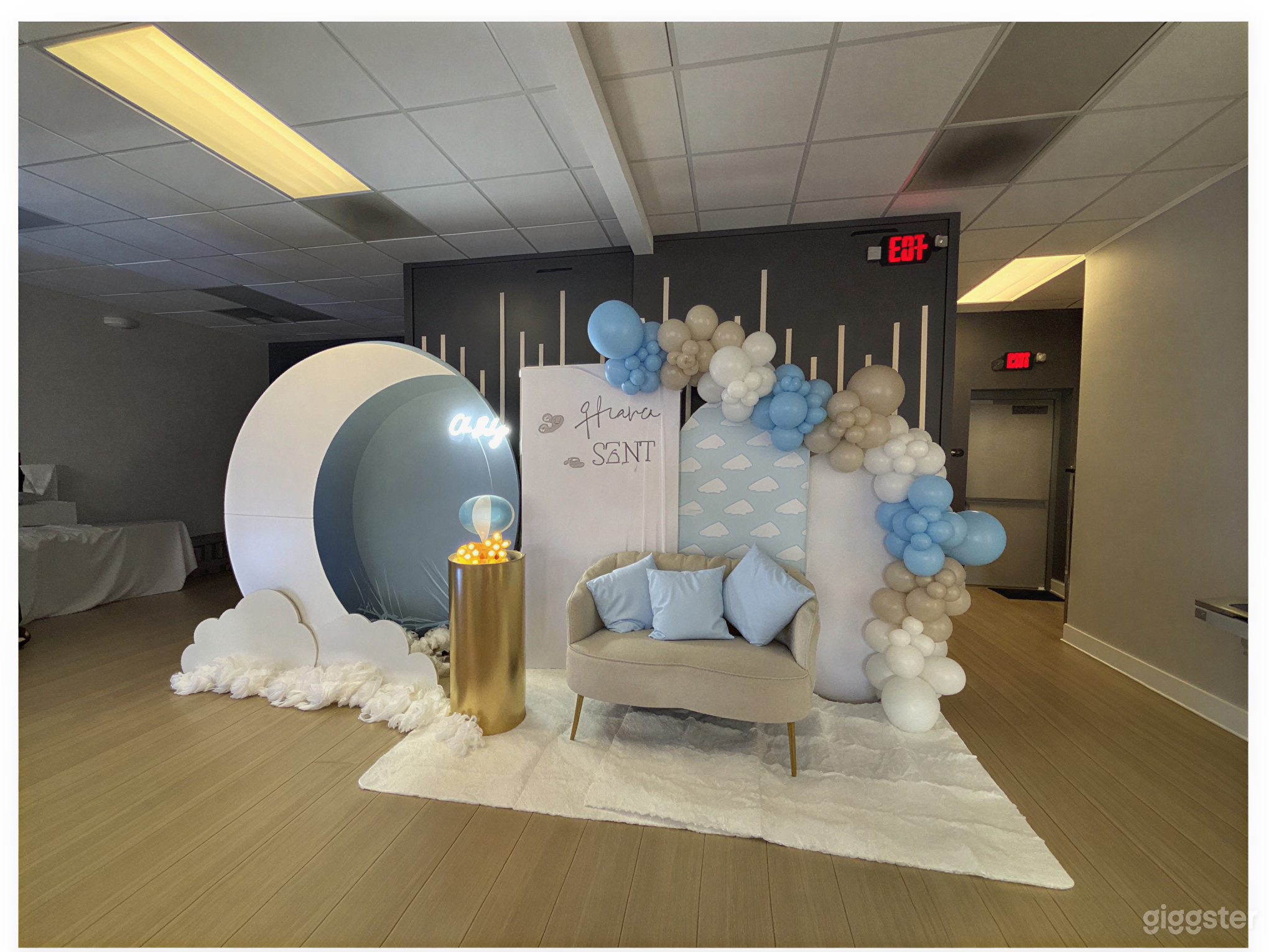 Modern, Flexible Event Space Photo 3