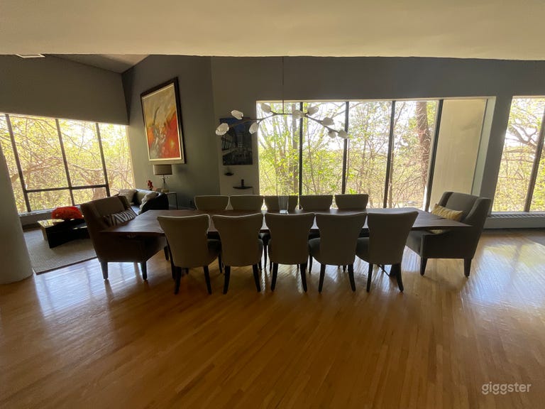  ULTRA PRIVATE SUPPER CLUB 