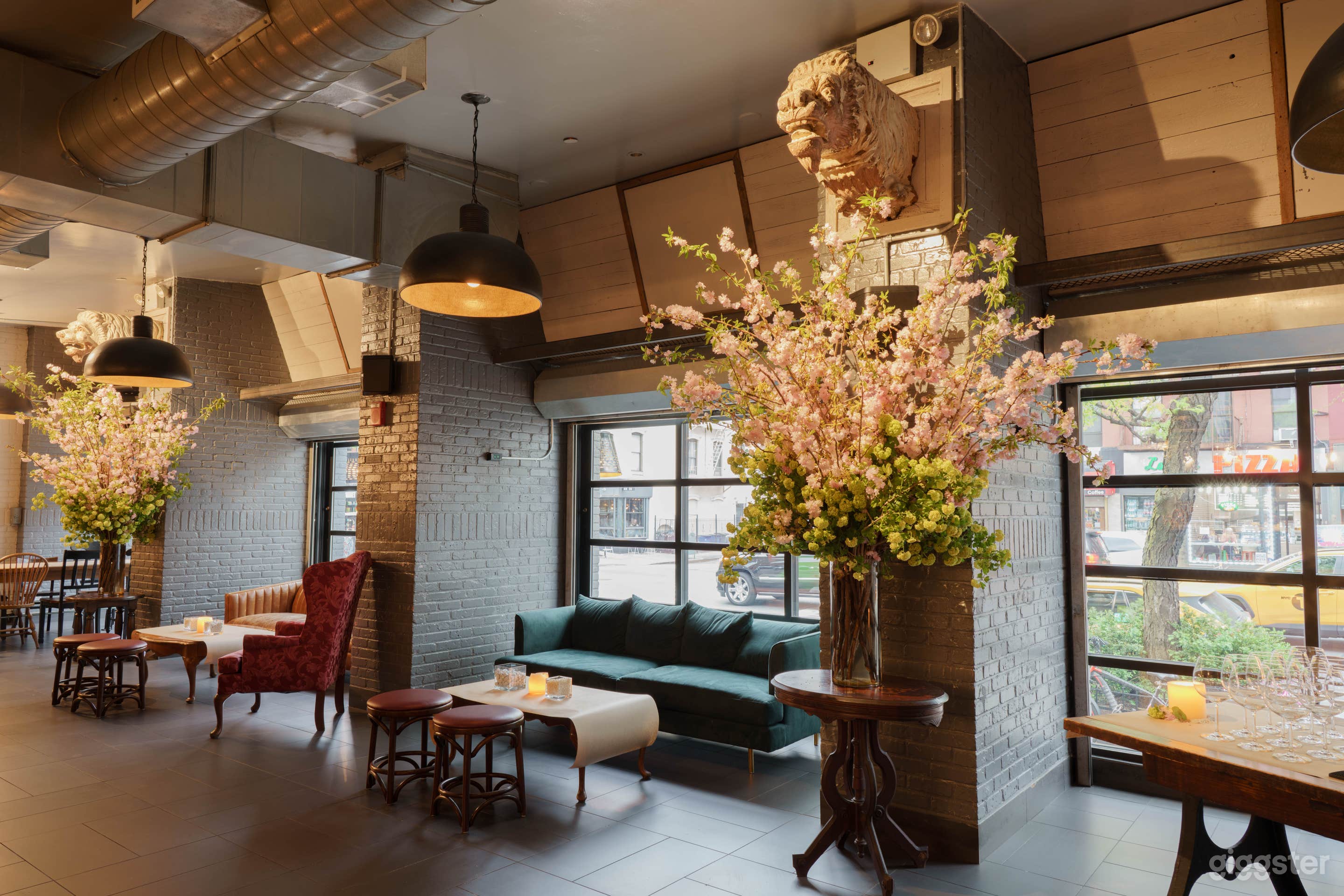 Main Dining Room  Photo 2