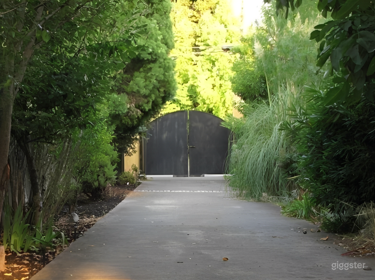  Enchanted Outdoor Sanctuary · Perfect for Intimate Events 