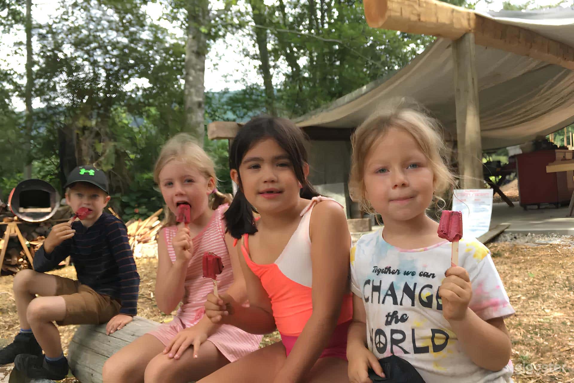  Luxe Glamping Bell Tents  Photo 4