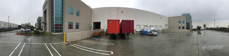  Warehouse Yard in South Bay    